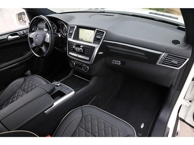 GL550 4マチック AMGエクスクルーシブパック デジーノインテリアPKG 最終モデル 走行9000km ワンオーナー(11枚目)