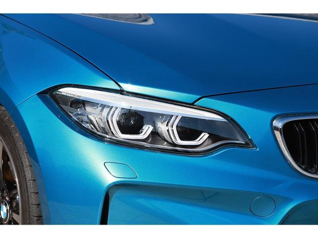 ベースグレード 6速MT 後期モデル タッチパネルiDriveナビ 黒革シート アダプティブLEDヘッドライト 純正19インチAW ワンオーナー(10枚目)