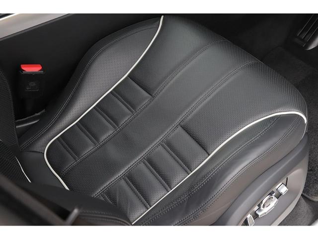 レンジローバースポーツ ＳＶＲ　インコントロールタッチプロ　コントラストブラックルーフ　ＯＰ２２インチＡＷ　カーボンファイバーエンジンカバー　ワンオーナー（47枚目）