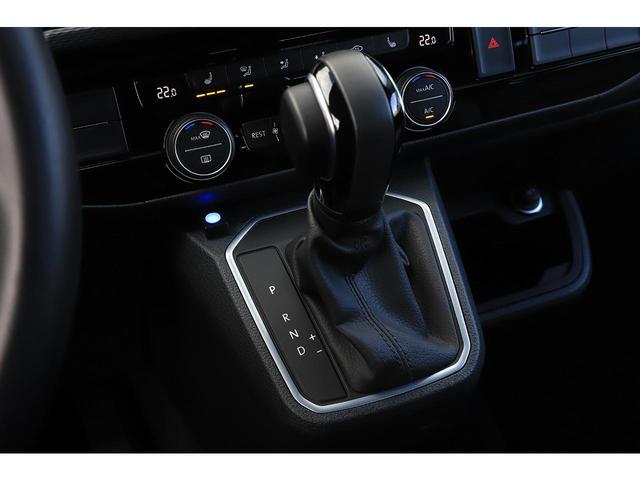 フォルクスワーゲンその他 　マルチバン　Ｔ６．１　２．０ＴＤＩ　４モーション　両側スライドドア　ハーフレザー　ＬＥＤヘッドライト　ＡＣＣ　純正１８インチＡＷ　デジタルコックピット　ＡｐｐｌｅＣａｒＰｌａｙ（61枚目）