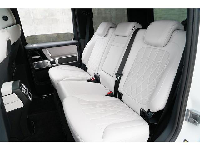 Ｇクラス Ｇ６３　エディションマグノホワイト　マグノオパリスホワイト　ＡＭＧナイトＰＫＧ　ＡＭＧ２２インチＡＷ　左ハンドル　ワンオーナー　新車保証付き（13枚目）