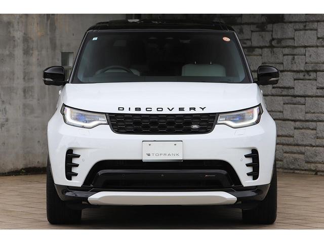 ディスカバリー Ｒ－ダイナミック　ＨＳＥ　Ｄ３００　パノラミックサンルーフ　アイボリー＆ブラックレザー　純正２２インチＡＷ　エアサス　ＭＥＲＩＤＩＡＮサラウンド　７人乗り　ワンオーナー　新車保証付き（7枚目）