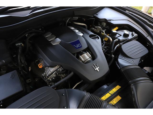 レヴァンテ Ｓグランスポーツ　後期モデル　ネリッシモパック　パノラマサンルーフ　ＯＰ２１インチＡＷ　シートヒーター＆クーラー　ｈａｒｍａｎ／ｋａｒｄｏｎ（33枚目）