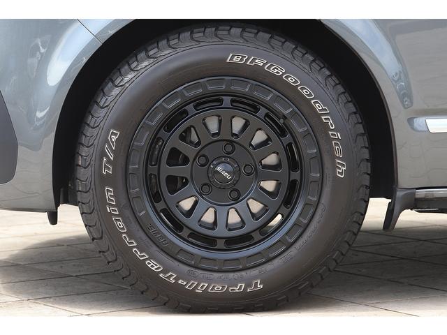 カリフォルニア 　Ｔ６．１　オーシャン　４モーション　２０４ＰＳ　サイドオーニング　ＦＦヒーター　ＮＡＶＩＳ１７インチＡＷ　ウッド調フローリング　新車並行（8枚目）