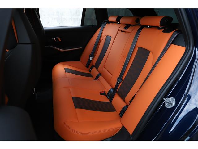 Ｍ３ Ｍ３ツーリング　コンペティション　Ｍ　ｘＤｒｉｖｅ　ＭコンフォートＰＫＧ　Ｉｎｄｉｖｉｄｕａｌタンザナイトブルー　１９／２０インチ鍛造ＡＷ　カーボンインテリアトリム　後期モデル　ワンオーナー　新車保証付き（46枚目）