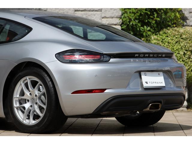７１８ケイマン ７１８ケイマン　ＰＤＫ　ＧＴシルバー　ボルドーレッド＆ブラックツートンレザーインテリア　エントリー＆ドライブ　２０２４年モデル　左ハンドル　ワンオーナー　新車保証付き（29枚目）