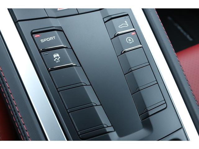 ７１８ケイマン ７１８ケイマン　ＰＤＫ　ＧＴシルバー　ボルドーレッド＆ブラックツートンレザーインテリア　エントリー＆ドライブ　２０２４年モデル　左ハンドル　ワンオーナー　新車保証付き（49枚目）