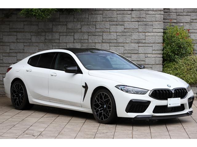 Ｍ８ Ｍ８グランクーペ　コンペティション　黒革　フルレザーメリノ　純正２０インチＡＷ　カーボンファイバールーフ　Ｂｏｗｅｒｓ＆Ｗｉｌｋｉｎｓダイヤモンドサラウンド（17枚目）