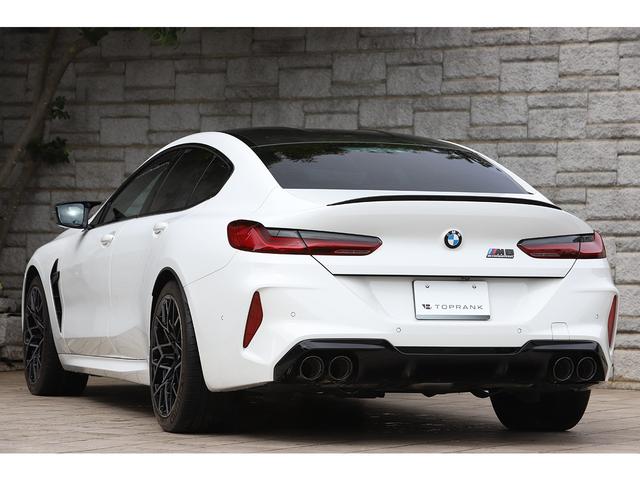 Ｍ８ Ｍ８グランクーペ　コンペティション　黒革　フルレザーメリノ　純正２０インチＡＷ　カーボンファイバールーフ　Ｂｏｗｅｒｓ＆Ｗｉｌｋｉｎｓダイヤモンドサラウンド（21枚目）