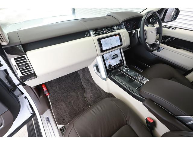 レンジローバー オートバイオグラフィーロングホイールベース525PS ドライバーアシストパック パノラマサンルーフ OP22インチ リアエンターテインメント ブラックパック仕様 コントラストブラックルーフ(14枚目)