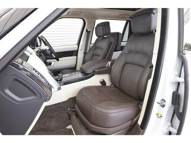 レンジローバー オートバイオグラフィーロングホイールベース525PS ドライバーアシストパック パノラマサンルーフ OP22インチ リアエンターテインメント ブラックパック仕様 コントラストブラックルーフ(16枚目)