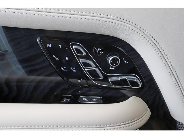 レンジローバー オートバイオグラフィーロングホイールベース525PS ドライバーアシストパック パノラマサンルーフ OP22インチ リアエンターテインメント ブラックパック仕様 コントラストブラックルーフ(35枚目)