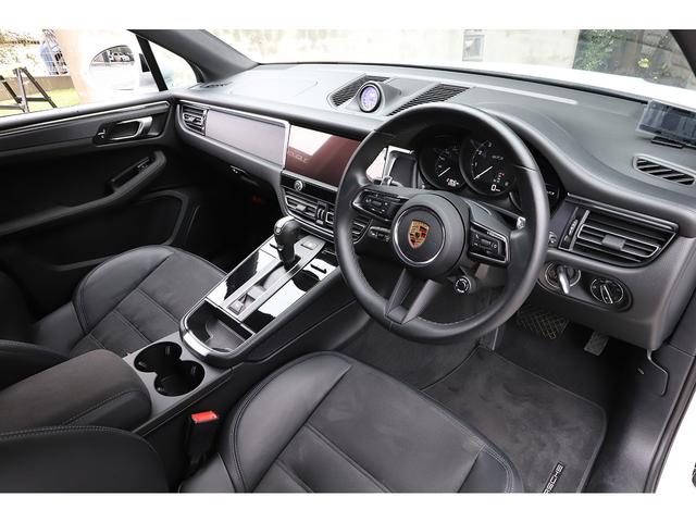 マカン マカンGTS スポーツクロノPKG 純正21インチAW PDLS スポーツエグゾースト PSCB レーンキーピング ティンテッドLEDテールライト 新車保証付き(8枚目)