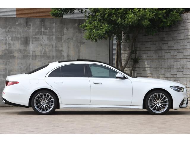 Ｓクラス Ｓ４５０ｄ　４マチック　ＡＭＧラインパッケージ　オパリスホワイト　ベーシックＰＫＧ　レザーエクスクルーシブＰＫＧ　ドライバーズＰＫＧ　Ｂｕｒｍｅｓｔｅｒ３Ｄサラウンド　ワンオーナー　新車保証付き（6枚目）