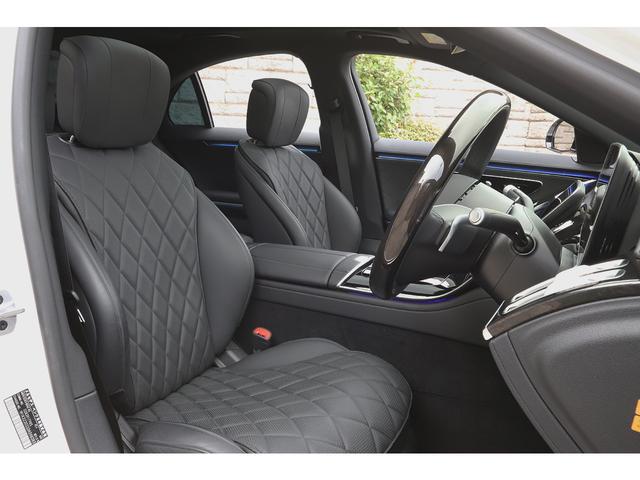 Ｓクラス Ｓ４５０ｄ　４マチック　ＡＭＧラインパッケージ　オパリスホワイト　ベーシックＰＫＧ　レザーエクスクルーシブＰＫＧ　ドライバーズＰＫＧ　Ｂｕｒｍｅｓｔｅｒ３Ｄサラウンド　ワンオーナー　新車保証付き（11枚目）
