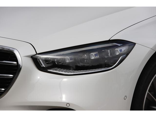Ｓクラス Ｓ４５０ｄ　４マチック　ＡＭＧラインパッケージ　オパリスホワイト　ベーシックＰＫＧ　レザーエクスクルーシブＰＫＧ　ドライバーズＰＫＧ　Ｂｕｒｍｅｓｔｅｒ３Ｄサラウンド　ワンオーナー　新車保証付き（28枚目）