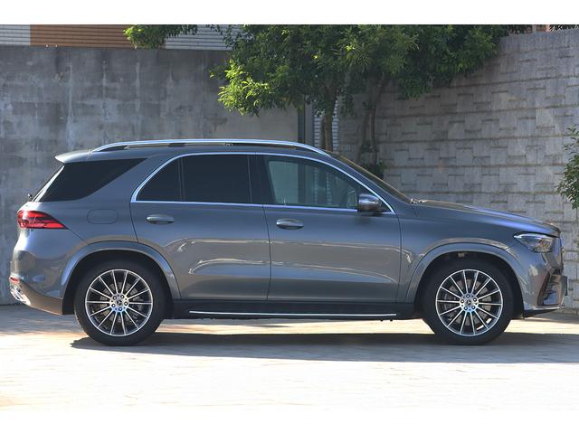 ＧＬＥ ＧＬＥ４５０ｄ　４マチックスポーツ　ＩＳＧ搭載　Ｅ－ＡＣＴＩＶＥ　ＢＯＤＹ　ＣＯＮＴＲＯＬ　パノラマサンルーフ　２１インチＡＷ　後期モデル　ワンオーナー　新車保証付き（6枚目）