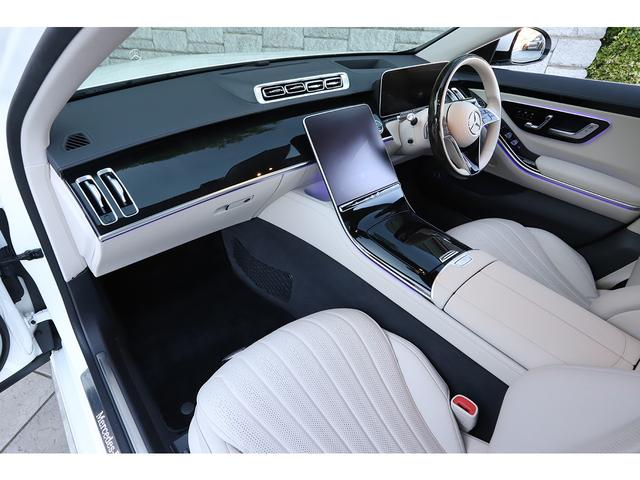 Ｓクラス Ｓ４００ｄ　４マチック　ＡＭＧラインパッケージ　ベーシックＰＫＧ　レザーエクスクルーシブＰＫＧ　パノラマサンルーフ　ベージュレザー　Ｂｕｒｍｅｓｔｅ３Ｄサラウンド　ワンオーナー（40枚目）