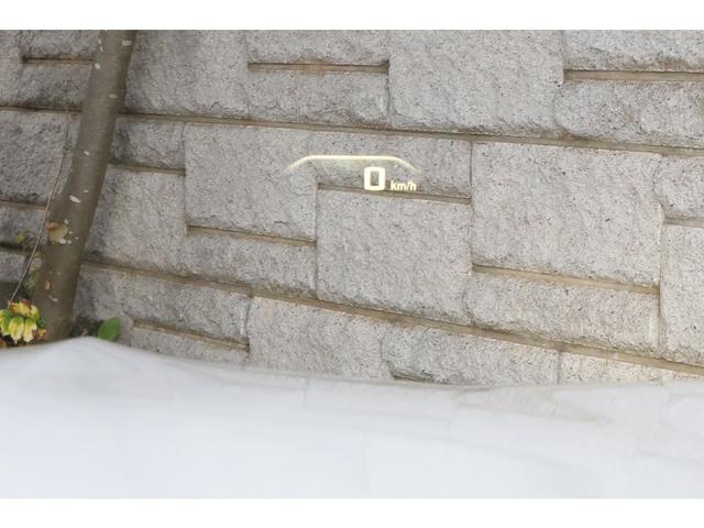 Ｍ５ Ｍ５　コンフォートＰＫＧ　カーボンルーフ　ブラックレザー　シートヒーター＆ベンチレーター　純正２０インチＡＷ　ハーマンカードン（47枚目）