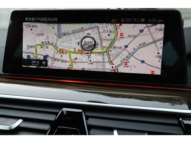 Ｍ５ Ｍ５　コンフォートＰＫＧ　カーボンルーフ　ブラックレザー　シートヒーター＆ベンチレーター　純正２０インチＡＷ　ハーマンカードン（51枚目）