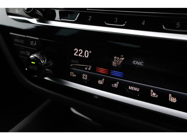 Ｍ５ Ｍ５　コンフォートＰＫＧ　カーボンルーフ　ブラックレザー　シートヒーター＆ベンチレーター　純正２０インチＡＷ　ハーマンカードン（55枚目）