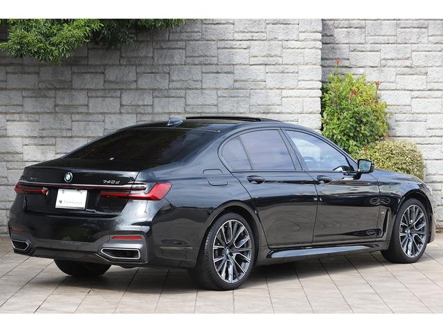7シリーズ 740d xDrive Mスポーツ モカレザー サンルーフ 純正20インチAW レーザーライト シートヒーター&ベンチレーション harman/kardon(17枚目)