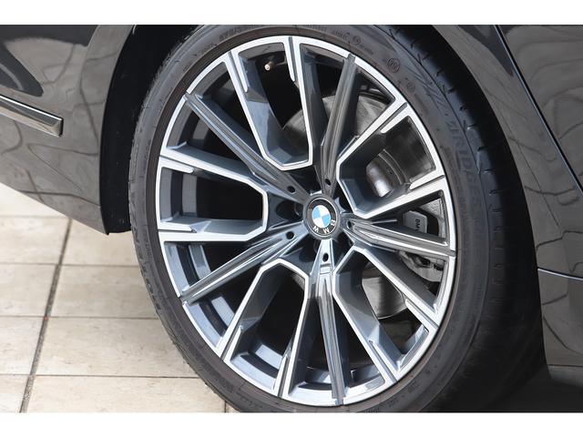 7シリーズ 740d xDrive Mスポーツ モカレザー サンルーフ 純正20インチAW レーザーライト シートヒーター&ベンチレーション harman/kardon(34枚目)