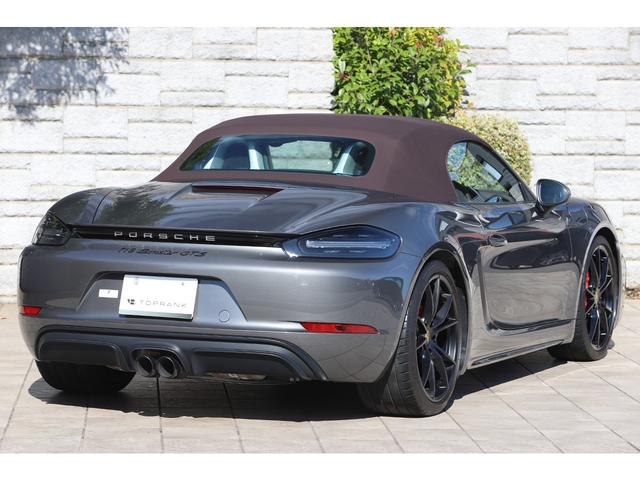 718ボクスター 718ボクスターGTS PDK スポーツクロノPKG 有償色アゲートグレー エスプレッソレザーインテリア ブラウン幌 純正20インチAW スポーツエグゾースト(18枚目)