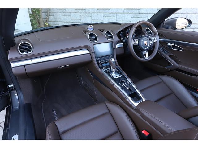 718ボクスター 718ボクスターGTS PDK スポーツクロノPKG 有償色アゲートグレー エスプレッソレザーインテリア ブラウン幌 純正20インチAW スポーツエグゾースト(37枚目)