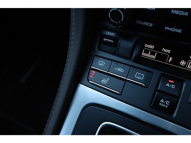 718ボクスター 718ボクスターGTS PDK スポーツクロノPKG 有償色アゲートグレー エスプレッソレザーインテリア ブラウン幌 純正20インチAW スポーツエグゾースト(46枚目)