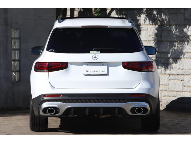 ＧＬＢ ＧＬＢ２００ｄ　４マチック　ＡＭＧライン　サテンパールホワイトラッピング　パノラマサンルーフ　ＡＭＧ１９インチＡＷ　パナメリカーナグリル　アドバンスドＰＫＧ　ナビゲーションＰＫＧ（19枚目）