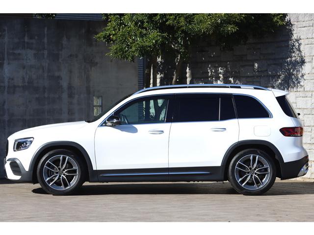 ＧＬＢ ＧＬＢ２００ｄ　４マチック　ＡＭＧライン　サテンパールホワイトラッピング　パノラマサンルーフ　ＡＭＧ１９インチＡＷ　パナメリカーナグリル　アドバンスドＰＫＧ　ナビゲーションＰＫＧ（22枚目）