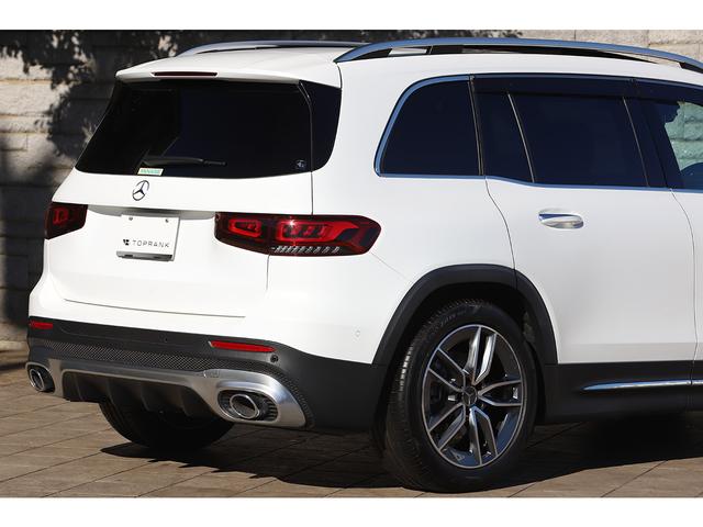 ＧＬＢ ＧＬＢ２００ｄ　４マチック　ＡＭＧライン　サテンパールホワイトラッピング　パノラマサンルーフ　ＡＭＧ１９インチＡＷ　パナメリカーナグリル　アドバンスドＰＫＧ　ナビゲーションＰＫＧ（30枚目）