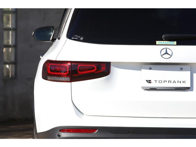 ＧＬＢ ＧＬＢ２００ｄ　４マチック　ＡＭＧライン　サテンパールホワイトラッピング　パノラマサンルーフ　ＡＭＧ１９インチＡＷ　パナメリカーナグリル　アドバンスドＰＫＧ　ナビゲーションＰＫＧ（32枚目）