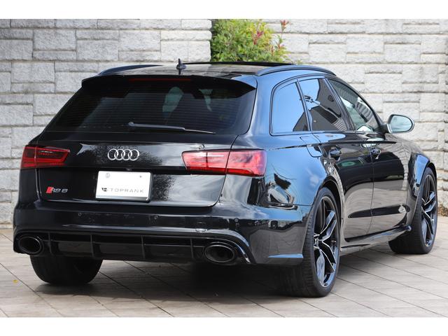 ＲＳ６アバント パフォーマンス ベースグレード　パノラマサンルーフ　純正２１インチＡＷ　ＲＳスポーツエグゾーストシステム　マトリクスＬＥＤ　ＢＯＳＥサラウンド　２０１８年モデル（18枚目）