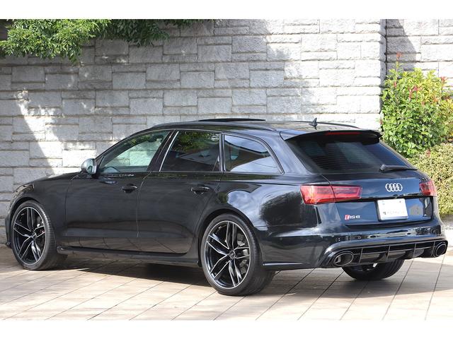 ＲＳ６アバント パフォーマンス ベースグレード　パノラマサンルーフ　純正２１インチＡＷ　ＲＳスポーツエグゾーストシステム　マトリクスＬＥＤ　ＢＯＳＥサラウンド　２０１８年モデル（21枚目）