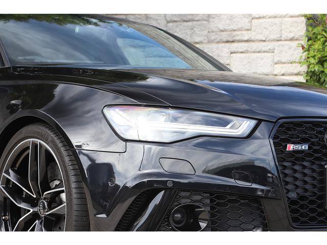 ＲＳ６アバント パフォーマンス ベースグレード　パノラマサンルーフ　純正２１インチＡＷ　ＲＳスポーツエグゾーストシステム　マトリクスＬＥＤ　ＢＯＳＥサラウンド　２０１８年モデル（28枚目）