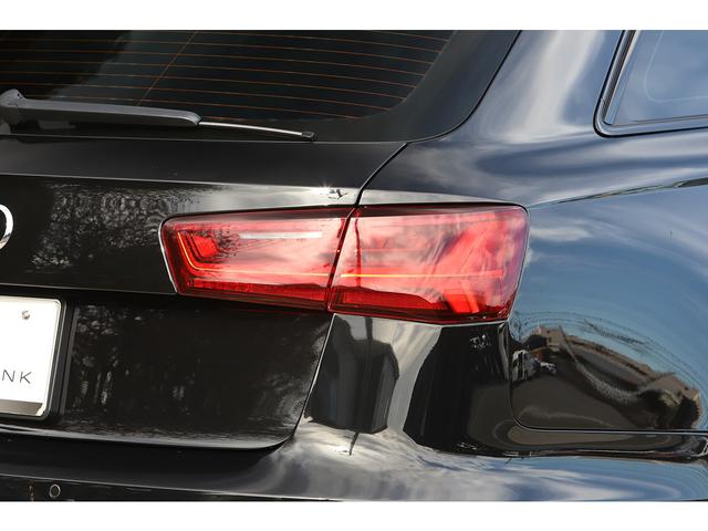 ＲＳ６アバント パフォーマンス ベースグレード　パノラマサンルーフ　純正２１インチＡＷ　ＲＳスポーツエグゾーストシステム　マトリクスＬＥＤ　ＢＯＳＥサラウンド　２０１８年モデル（31枚目）