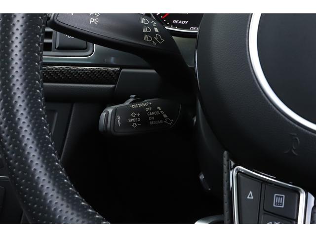 ＲＳ６アバント パフォーマンス ベースグレード　パノラマサンルーフ　純正２１インチＡＷ　ＲＳスポーツエグゾーストシステム　マトリクスＬＥＤ　ＢＯＳＥサラウンド　２０１８年モデル（43枚目）