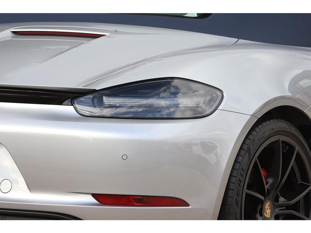 ７１８ボクスター ７１８ボクスターＧＴＳ　６速ＭＴ　ＧＴＳインテリアＰＫＧ　スポーツクロノＰＫＧ　スポーツエグゾースト　ＰＤＬＳ＋付きＬＥＤヘッドライト　ブルー幌　２０２０年モデル（32枚目）