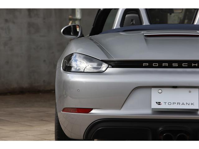 ７１８ボクスター ７１８ボクスターＧＴＳ　６速ＭＴ　ＧＴＳインテリアＰＫＧ　スポーツクロノＰＫＧ　スポーツエグゾースト　ＰＤＬＳ＋付きＬＥＤヘッドライト　ブルー幌　２０２０年モデル（33枚目）