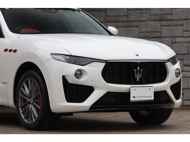 レヴァンテ グランスポーツ　レッドレザー　パノラマサンルーフ　ＯＰ２０インチＡＷ　フルプレミアムレザー　フルアダプティブＬＥＤヘッドライト　アクティブエアサス（25枚目）