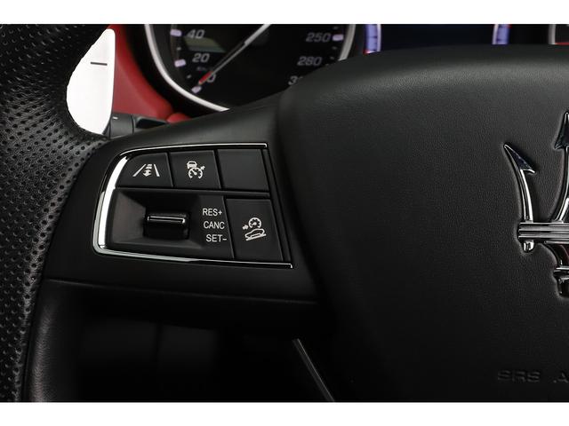 レヴァンテ グランスポーツ　レッドレザー　パノラマサンルーフ　ＯＰ２０インチＡＷ　フルプレミアムレザー　フルアダプティブＬＥＤヘッドライト　アクティブエアサス（42枚目）