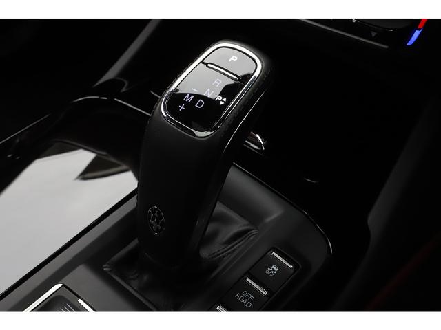 レヴァンテ グランスポーツ　レッドレザー　パノラマサンルーフ　ＯＰ２０インチＡＷ　フルプレミアムレザー　フルアダプティブＬＥＤヘッドライト　アクティブエアサス（49枚目）