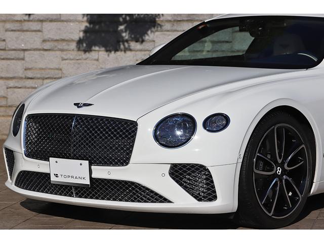 コンチネンタル GT V8 マリナードライビングスペック シティスペック リネンインテリア OP22インチAW オープンポアウッドパネルインテリアトリム(26枚目)