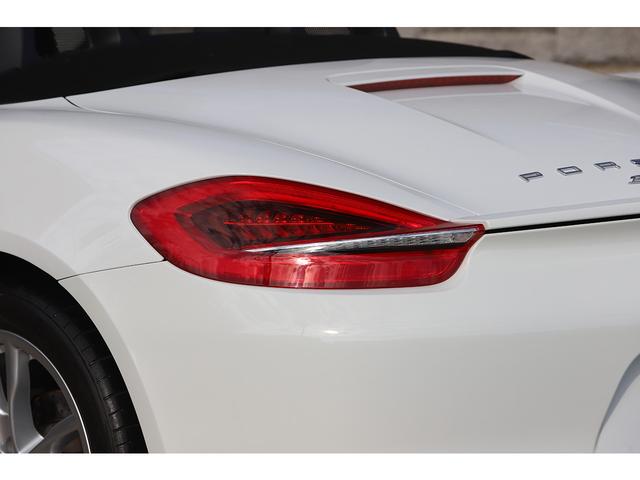 ボクスター ボクスター　ＰＤＫ　左ハンドル　スポーツデザインステアリング　ＰＤＬＳ　ＯＰ１９インチＡＷ　シートヒーター　リアビューカメラ　２０１３年モデル（32枚目）