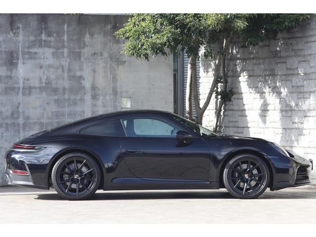 911 911カレラ スポーツクロノPKG スポーツエグゾースト OP20/21インチAW スポーツシートプラス GTスポーツステアリング 法人ワンオーナー 新車保証付き(5枚目)