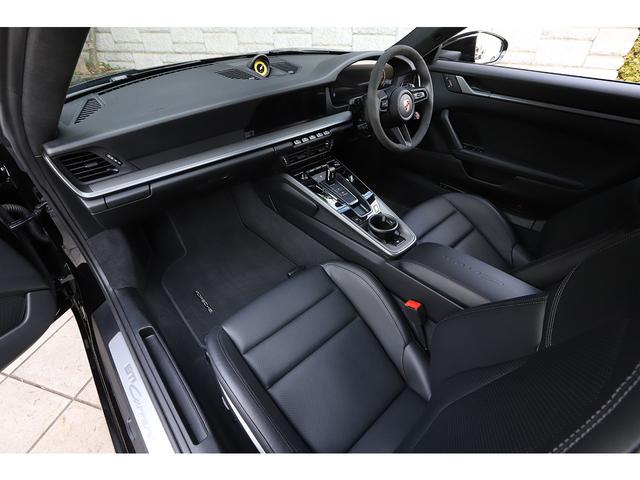 911 911カレラ スポーツクロノPKG スポーツエグゾースト OP20/21インチAW スポーツシートプラス GTスポーツステアリング 法人ワンオーナー 新車保証付き(39枚目)