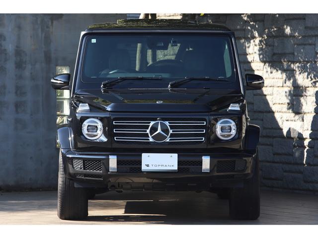 Ｇクラス Ｇ４００ｄ　ＡＭＧライン　マヌファクトゥーアプログラム　マヌファクトゥーアインテリアプラスＰＫＧ　ツートンステアリング　アダプティブダンピングシステム　法人ワンオーナー（13枚目）