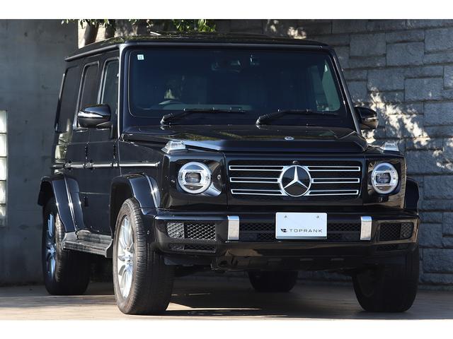 Ｇクラス Ｇ４００ｄ　ＡＭＧライン　マヌファクトゥーアプログラム　マヌファクトゥーアインテリアプラスＰＫＧ　ツートンステアリング　アダプティブダンピングシステム　法人ワンオーナー（14枚目）